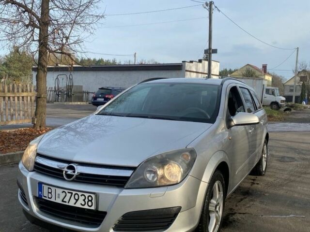 Серый Опель Астра, объемом двигателя 1.3 л и пробегом 330 тыс. км за 2200 $, фото 5 на Automoto.ua