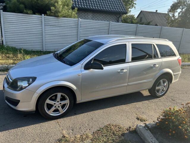 Сірий Опель Астра, об'ємом двигуна 1.6 л та пробігом 190 тис. км за 5500 $, фото 1 на Automoto.ua