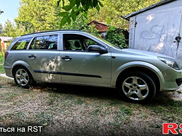 Серый Опель Астра, объемом двигателя 1.7 л и пробегом 400 тыс. км за 3500 $, фото 3 на Automoto.ua