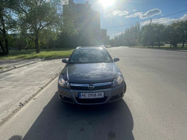 Опель Астра 2005 в Краматорске на Automoto.ua Серый Опель Астра, объемом двигателя 1.7 л и пробегом 350 тыс. км за 3000 $, фото 9 на Automoto.ua