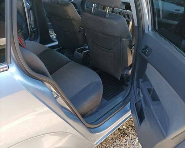 Серый Опель Астра, объемом двигателя 1.9 л и пробегом 340 тыс. км за 4300 $, фото 4 на Automoto.ua