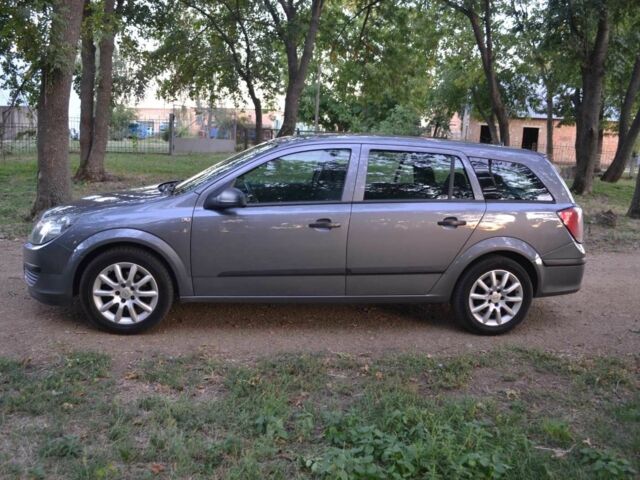 Серый Опель Астра, объемом двигателя 0 л и пробегом 250 тыс. км за 4750 $, фото 4 на Automoto.ua