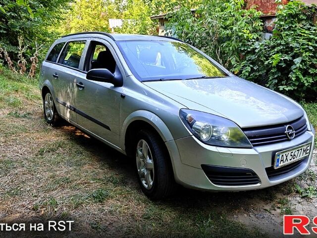 Серый Опель Астра, объемом двигателя 1.7 л и пробегом 400 тыс. км за 3500 $, фото 2 на Automoto.ua