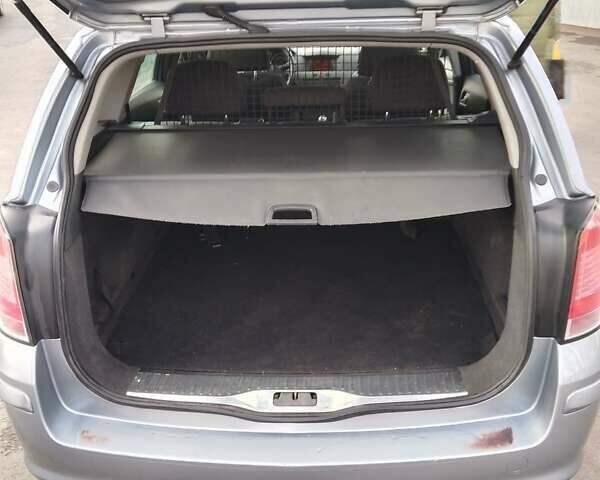 Сірий Опель Астра, об'ємом двигуна 1.6 л та пробігом 215 тис. км за 4500 $, фото 7 на Automoto.ua