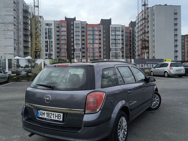 Серый Опель Астра, объемом двигателя 1.8 л и пробегом 250 тыс. км за 4300 $, фото 3 на Automoto.ua