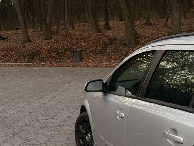 Сірий Опель Астра, об'ємом двигуна 1.7 л та пробігом 390 тис. км за 5000 $, фото 9 на Automoto.ua