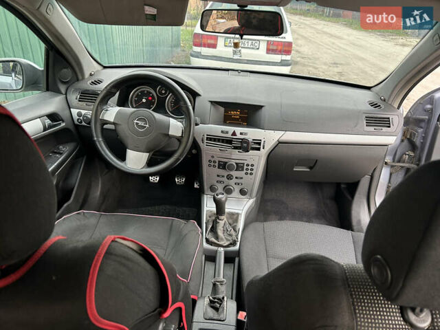 Опель Астра 2005 в Фастове на Automoto.ua Серый Опель Астра, объемом двигателя 1.91 л и пробегом 338 тыс. км за 2900 $, фото 13 на Automoto.ua