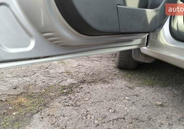 Серый Опель Астра, объемом двигателя 1.6 л и пробегом 199 тыс. км за 4500 $, фото 10 на Automoto.ua