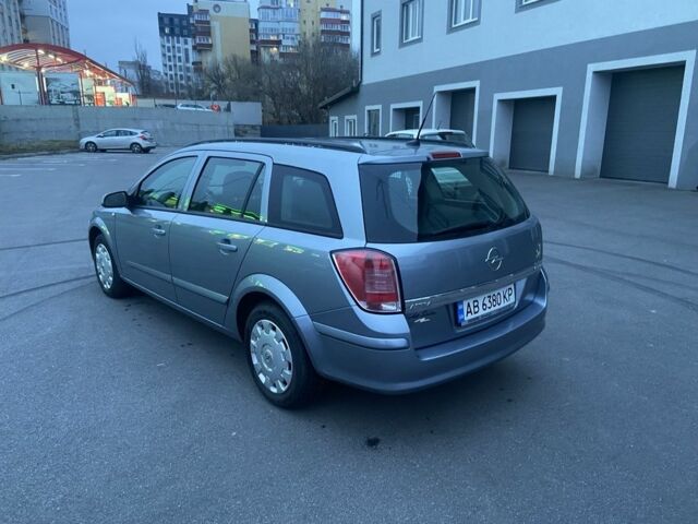 Серый Опель Астра, объемом двигателя 1.6 л и пробегом 277 тыс. км за 5000 $, фото 18 на Automoto.ua