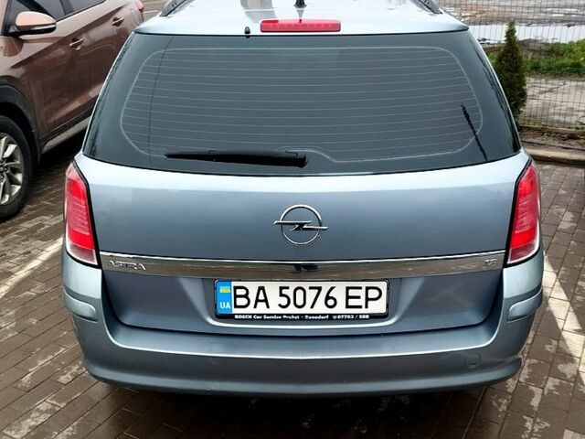 Сірий Опель Астра, об'ємом двигуна 1.8 л та пробігом 224 тис. км за 4700 $, фото 3 на Automoto.ua