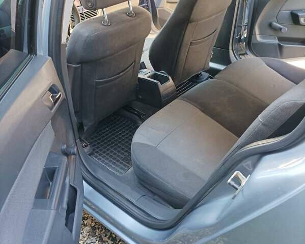 Серый Опель Астра, объемом двигателя 1.9 л и пробегом 340 тыс. км за 4300 $, фото 6 на Automoto.ua