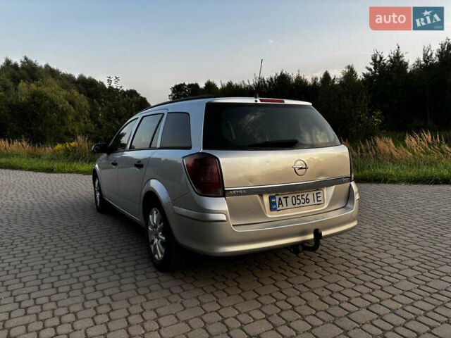 Серый Опель Астра, объемом двигателя 1.69 л и пробегом 304 тыс. км за 4250 $, фото 3 на Automoto.ua