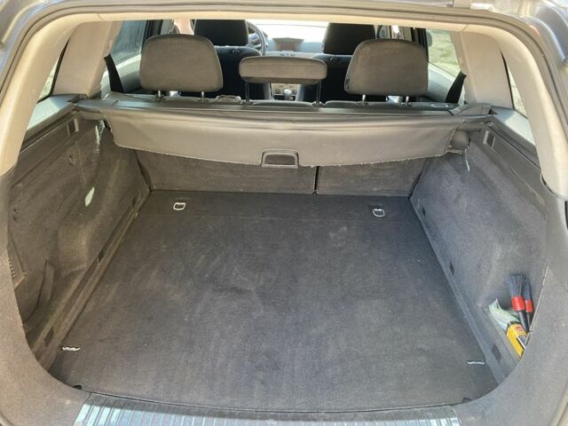 Серый Опель Астра, объемом двигателя 1.6 л и пробегом 350 тыс. км за 3600 $, фото 6 на Automoto.ua