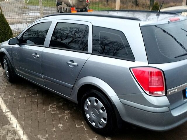 Сірий Опель Астра, об'ємом двигуна 1.8 л та пробігом 224 тис. км за 4700 $, фото 2 на Automoto.ua