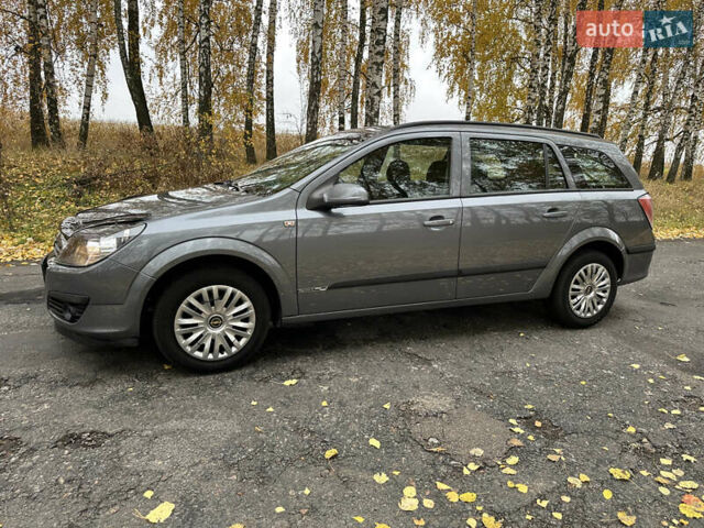 Серый Опель Астра, объемом двигателя 1.8 л и пробегом 200 тыс. км за 5000 $, фото 11 на Automoto.ua