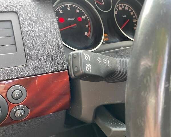 Сірий Опель Астра, об'ємом двигуна 1.8 л та пробігом 236 тис. км за 3800 $, фото 11 на Automoto.ua