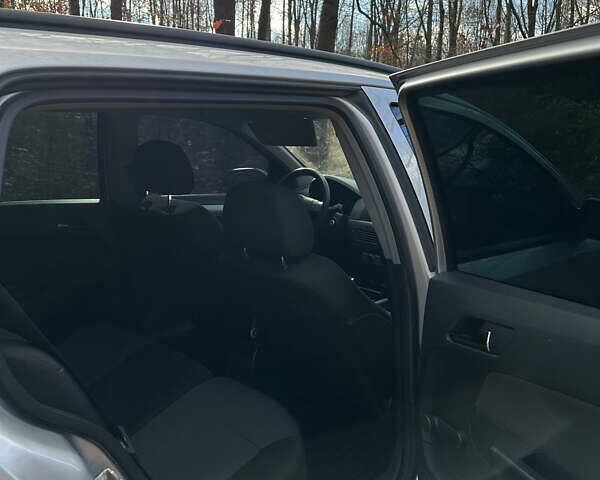 Серый Опель Астра, объемом двигателя 1.7 л и пробегом 324 тыс. км за 4200 $, фото 8 на Automoto.ua