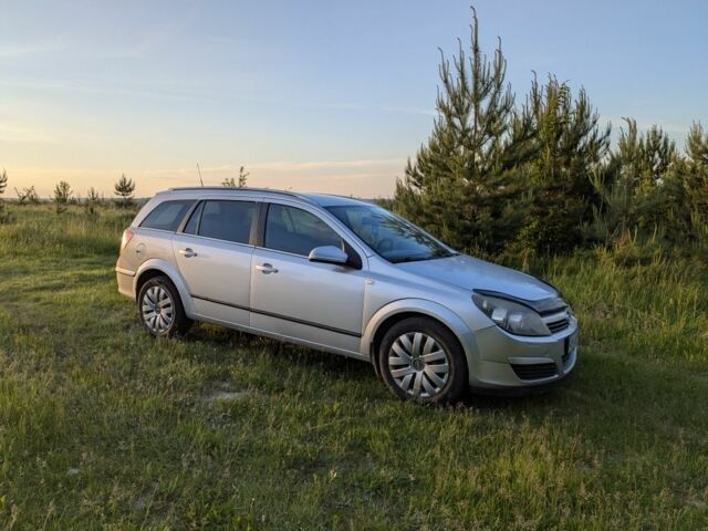 Серый Опель Астра, объемом двигателя 0 л и пробегом 250 тыс. км за 4250 $, фото 3 на Automoto.ua