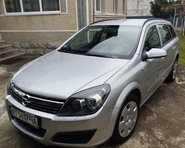 Серый Опель Астра, объемом двигателя 1.8 л и пробегом 286 тыс. км за 5400 $, фото 15 на Automoto.ua