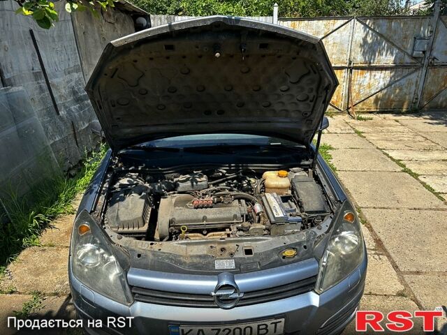 Сірий Опель Астра, об'ємом двигуна 1.6 л та пробігом 285 тис. км за 3600 $, фото 4 на Automoto.ua