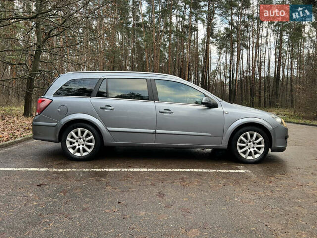 Серый Опель Астра, объемом двигателя 1.8 л и пробегом 300 тыс. км за 5800 $, фото 4 на Automoto.ua