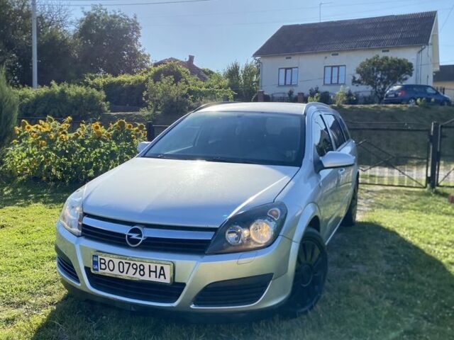 Серый Опель Астра, объемом двигателя 1.9 л и пробегом 235 тыс. км за 4300 $, фото 5 на Automoto.ua