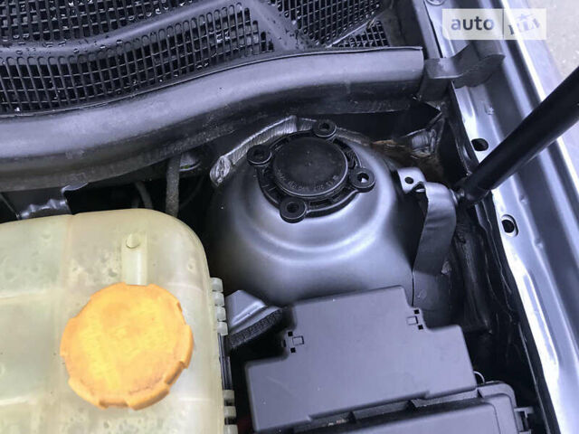 Серый Опель Астра, объемом двигателя 1.8 л и пробегом 246 тыс. км за 4700 $, фото 15 на Automoto.ua