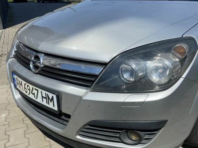 Серый Опель Астра, объемом двигателя 1.6 л и пробегом 250 тыс. км за 4999 $, фото 13 на Automoto.ua