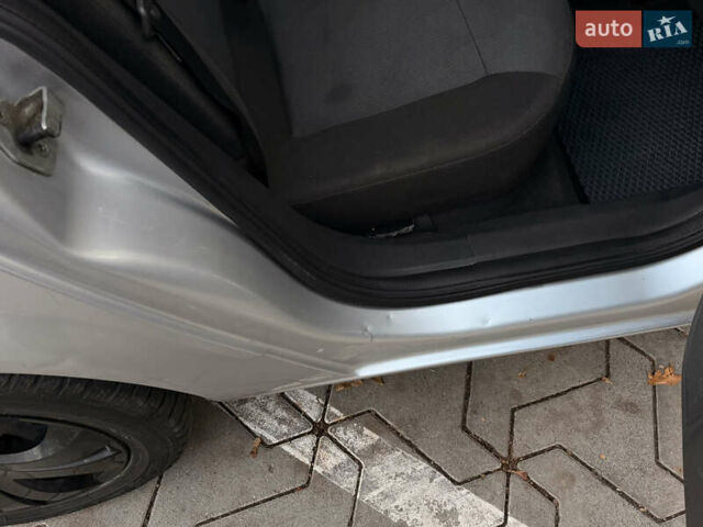 Серый Опель Астра, объемом двигателя 1.7 л и пробегом 390 тыс. км за 4700 $, фото 14 на Automoto.ua