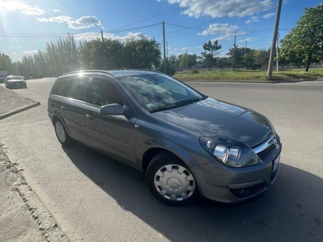 Опель Астра 2005 в Краматорске на Automoto.ua Серый Опель Астра, объемом двигателя 1.7 л и пробегом 350 тыс. км за 3000 $, фото 10 на Automoto.ua