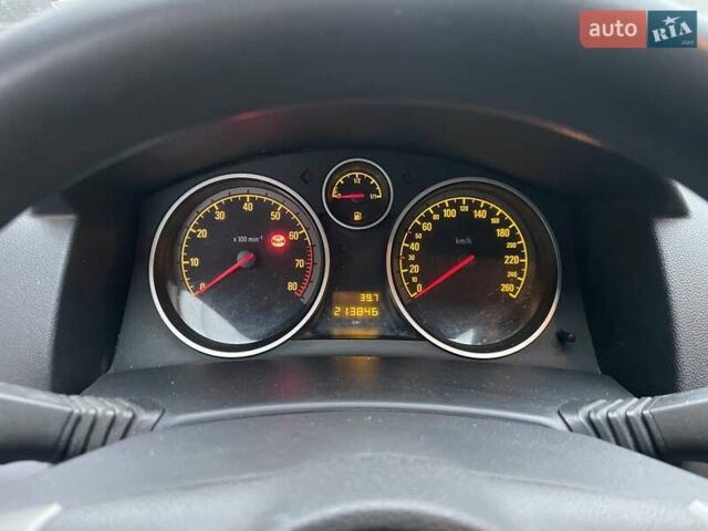 Сірий Опель Астра, об'ємом двигуна 1.6 л та пробігом 213 тис. км за 3900 $, фото 7 на Automoto.ua