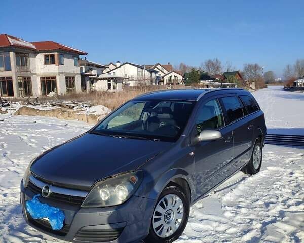 Серый Опель Астра, объемом двигателя 1.7 л и пробегом 320 тыс. км за 4900 $, фото 3 на Automoto.ua