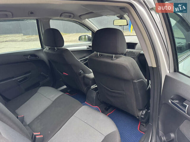 Серый Опель Астра, объемом двигателя 1.6 л и пробегом 215 тыс. км за 4300 $, фото 17 на Automoto.ua