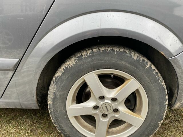 Серый Опель Астра, объемом двигателя 1.6 л и пробегом 350 тыс. км за 3600 $, фото 12 на Automoto.ua