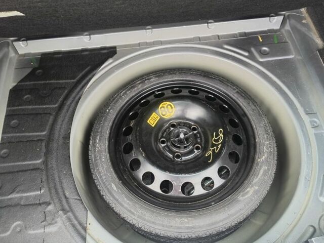 Серый Опель Астра, объемом двигателя 1.8 л и пробегом 250 тыс. км за 4300 $, фото 9 на Automoto.ua