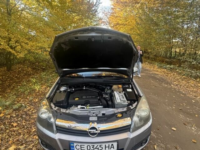 Серый Опель Астра, объемом двигателя 1.7 л и пробегом 334 тыс. км за 4500 $, фото 7 на Automoto.ua