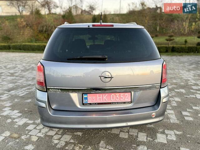Сірий Опель Астра, об'ємом двигуна 1.8 л та пробігом 211 тис. км за 4799 $, фото 11 на Automoto.ua