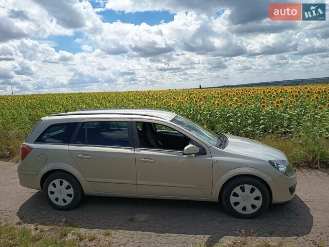 Сірий Опель Астра, об'ємом двигуна 1.6 л та пробігом 269 тис. км за 4500 $, фото 12 на Automoto.ua