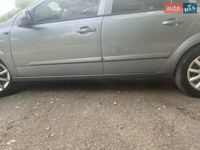 Сірий Опель Астра, об'ємом двигуна 1.6 л та пробігом 244 тис. км за 4800 $, фото 21 на Automoto.ua