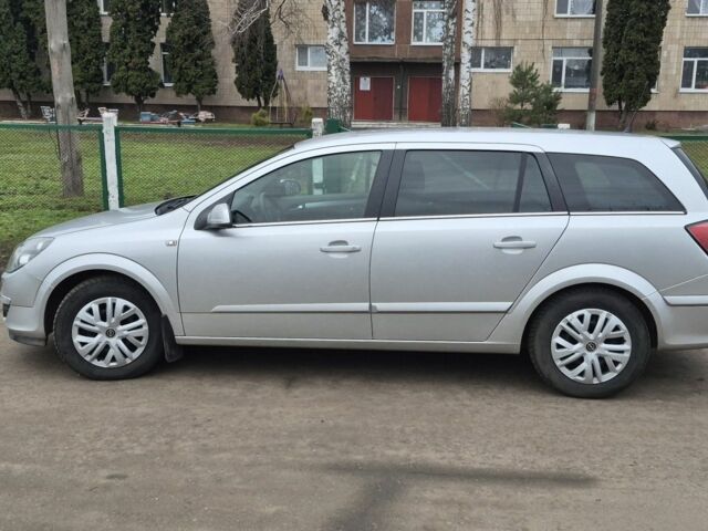 Серый Опель Астра, объемом двигателя 1.8 л и пробегом 350 тыс. км за 4300 $, фото 2 на Automoto.ua