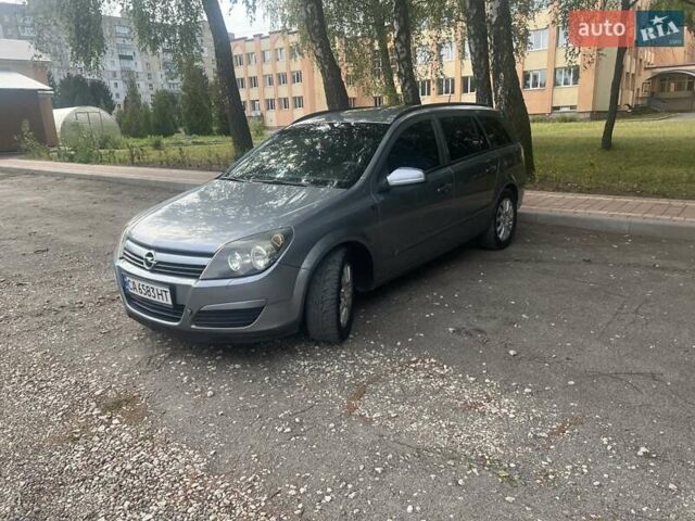 Сірий Опель Астра, об'ємом двигуна 1.6 л та пробігом 244 тис. км за 4800 $, фото 5 на Automoto.ua