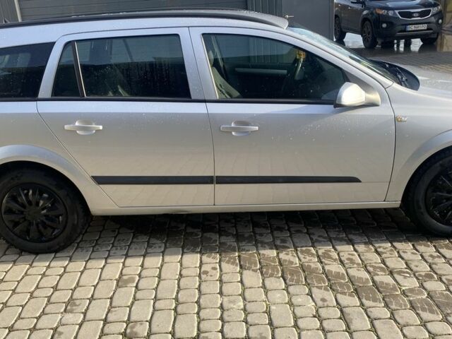 Сірий Опель Астра, об'ємом двигуна 1.6 л та пробігом 315 тис. км за 3900 $, фото 5 на Automoto.ua
