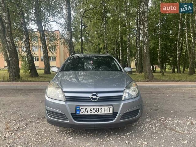 Сірий Опель Астра, об'ємом двигуна 1.6 л та пробігом 244 тис. км за 4800 $, фото 4 на Automoto.ua