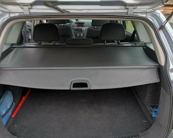 Серый Опель Астра, объемом двигателя 1.4 л и пробегом 250 тыс. км за 4000 $, фото 23 на Automoto.ua