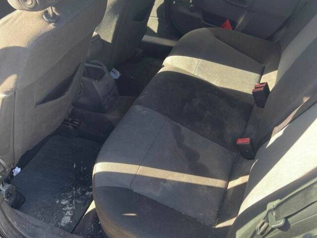 Серый Опель Астра, объемом двигателя 1.6 л и пробегом 355 тыс. км за 3200 $, фото 3 на Automoto.ua