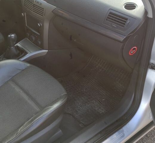 Серый Опель Астра, объемом двигателя 1.9 л и пробегом 176 тыс. км за 4600 $, фото 17 на Automoto.ua