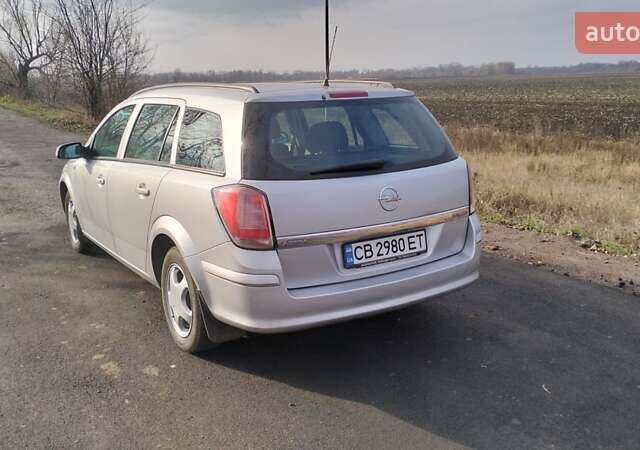 Серый Опель Астра, объемом двигателя 1.6 л и пробегом 199 тыс. км за 4500 $, фото 2 на Automoto.ua