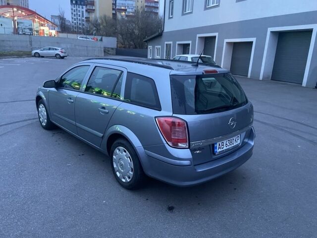 Серый Опель Астра, объемом двигателя 1.6 л и пробегом 277 тыс. км за 5000 $, фото 17 на Automoto.ua