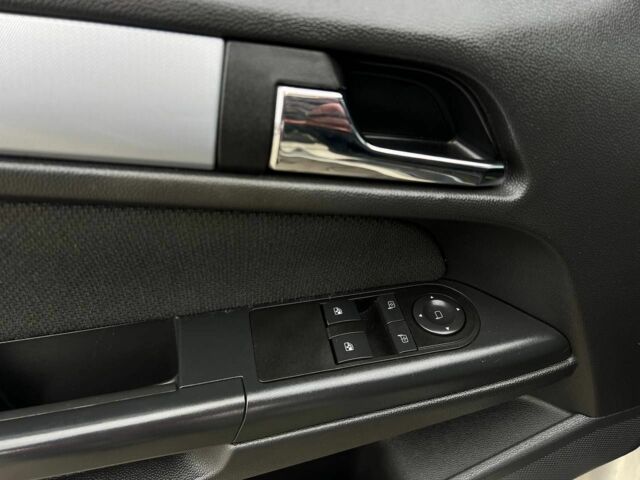 Серый Опель Астра, объемом двигателя 1.7 л и пробегом 292 тыс. км за 4900 $, фото 8 на Automoto.ua