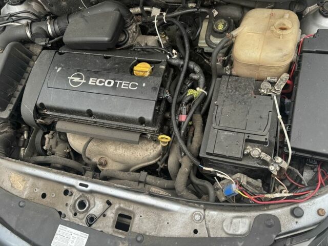 Сірий Опель Астра, об'ємом двигуна 1.6 л та пробігом 248 тис. км за 3350 $, фото 4 на Automoto.ua